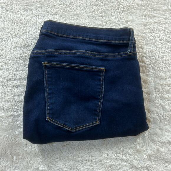 Gap True Skinny dark wash jeans, size 36R - Picture 1 of 9